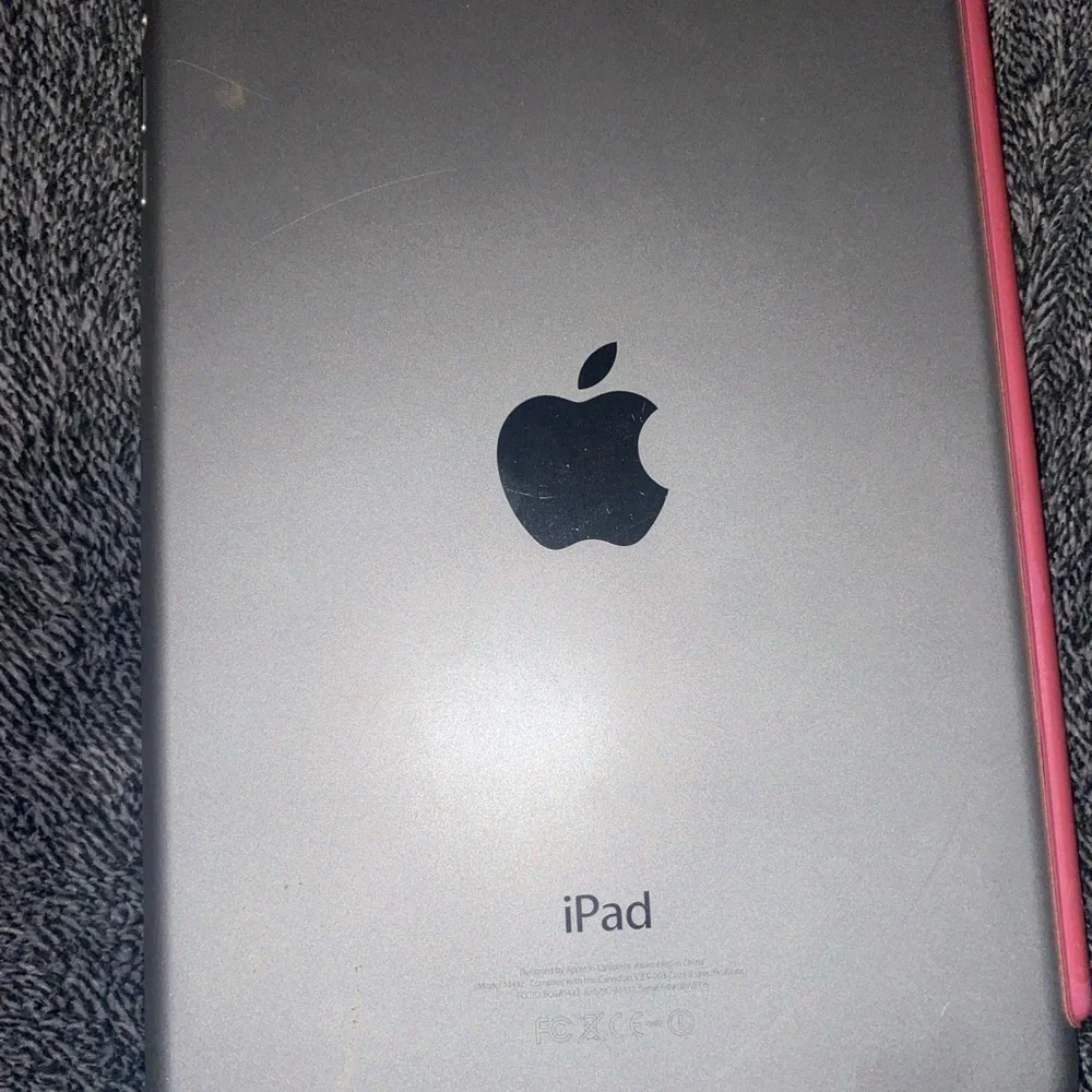 Apple iPad Mini Silver